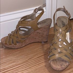 NWOT Guess Tan Wedges 7.5